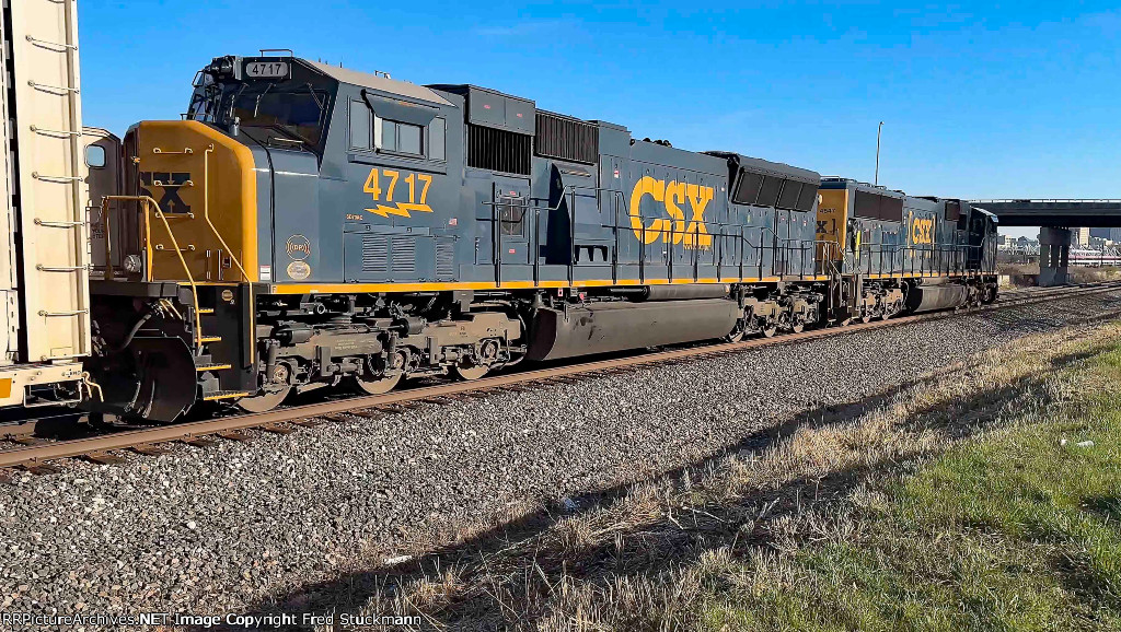 CSX 4717